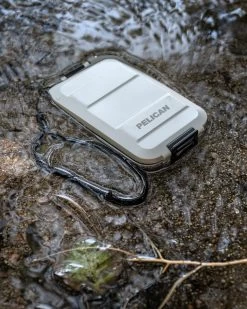 Pelican G5 RF Field Wallet -Water Sports Store image 1027